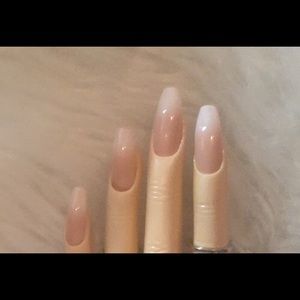 Press on nails medium length coffin